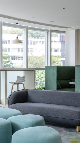 STUDENT COMMON ROOM, VSA, Kindergarten Design

Modern student lounge interior featuring a sleek sink. The space combines functional design with aesthetic elements, offering comfortable seating, large windows for natural light, and contemporary decor. Ideal for relaxation and study in an educational environment. 